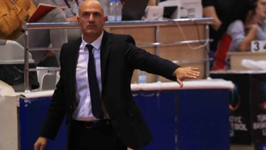 Kocaeli BŞB Kağıtspor evinde mağlup oldu: 74 84