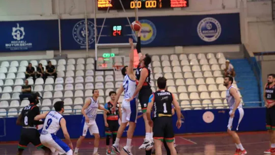 Kağıtspor 106-85 mağlup oldu