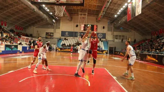 Kocaeli BŞB Kağıtspor: 93 - Pizzabulls Cedi Osman Basketbol: 78