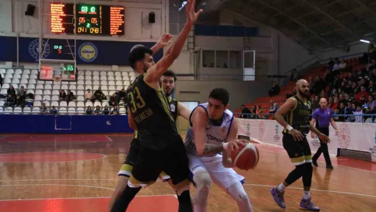 Kocaeli BŞB Kağıtspor evinde mağlup oldu