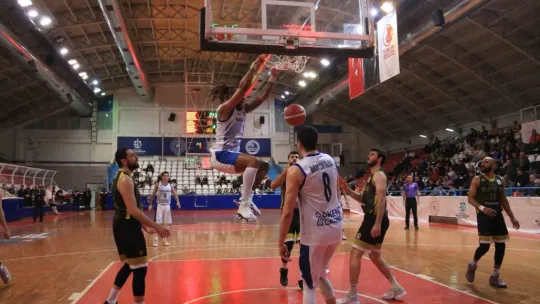 Kocaeli BŞB Kağıtspor evinde mağlup oldu