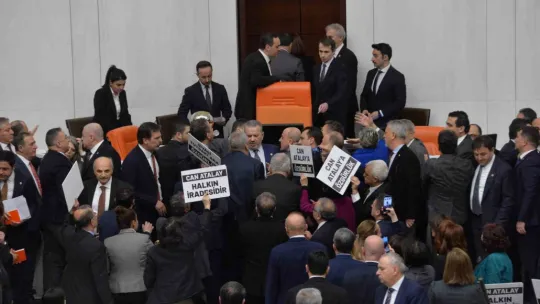TBMM Genel Kurulu'nda gerginlik!