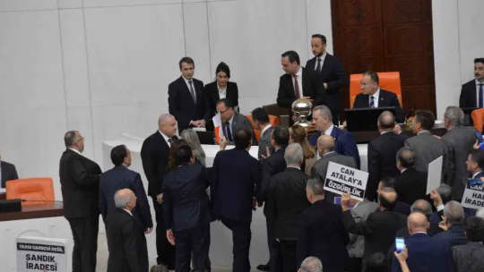 TBMM Genel Kurulu'nda gerginlik!
