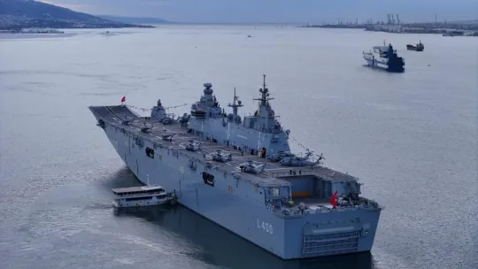 TCG Anadolu tüm heybetiyle havadan görüntülendi