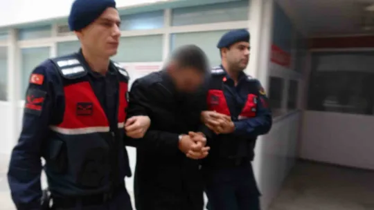 Tek tuş dehşeti önledi: Genç kadının yardımına 3 dakikada yetiştiler