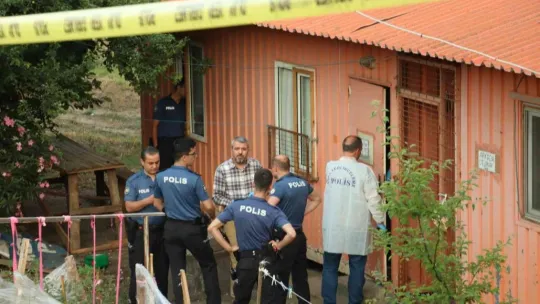 Evine gittiler, cesediyle karşılaştılar!