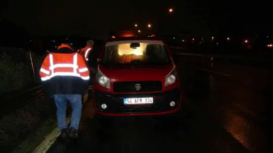 Kocaeli TEM'de zincirleme kaza!