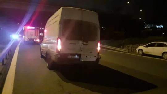 TEM'de 4 araç zincirleme kaza yaptı!