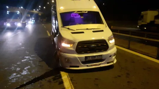 TEM'de 4 araç zincirleme kaza yaptı!