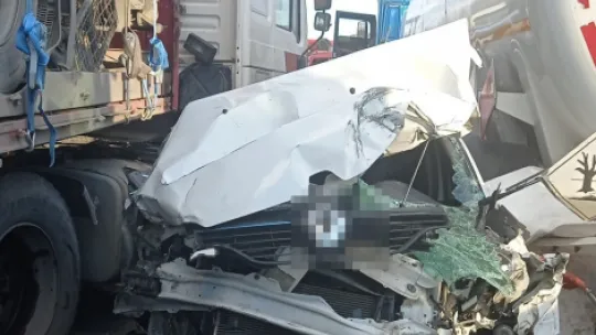 TEM'de zincirleme kaza: Ortalık savaş alanına döndü