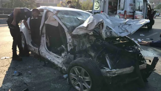 TEM'de korkunç kaza: yaralılar var