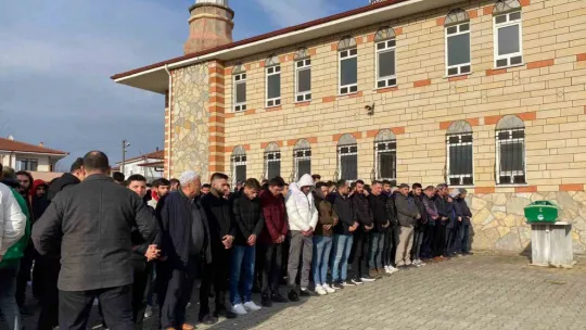 Feci şekilde can veren arkadaşlar son yolculuğuna uğurlandı