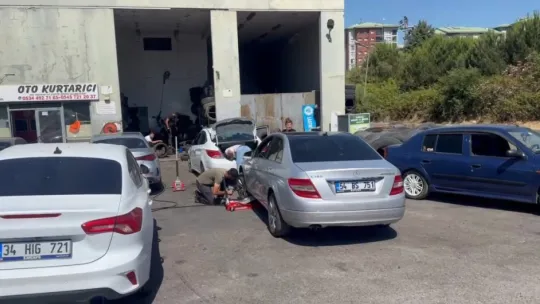 TEM'de yol çalışması tuzağa döndü: Onlarca sürücü soluğu lastikçide aldı