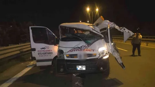 TEM Otoyolunda feci kaza: 1 ölü, 2 yaralı