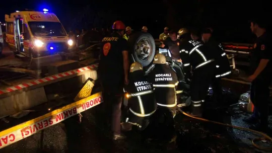 TEM Otoyolunda feci kaza: 1 ölü, 2 yaralı