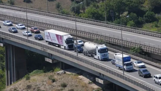 TEM Otoyolu'nda Kurban Bayramı yoğunluğu başladı