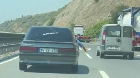 TEM Otoyolunda tehlikeli yolculuk!