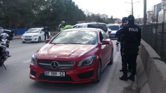 Temaslı pilot ceza kesilerek yurda yerleştirildi!