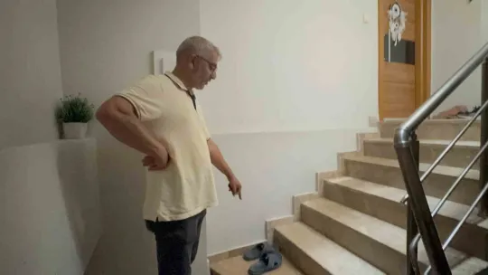 Terlik takasıyla hırsızlık: Eskiyi bıraktı, yeniyi götürdü