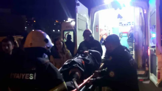 Ters yöne girip karşıdan gelen araçla çarpıştı