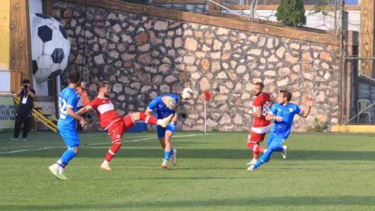 Belediye Derincespor galibiyeti unuttu 0-0