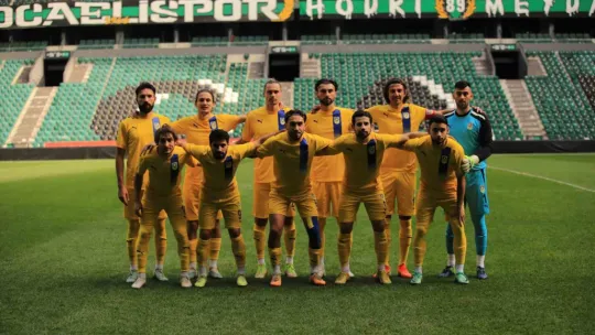 Bir hezimette Belediye Derincespor yaşadı: : 0-3