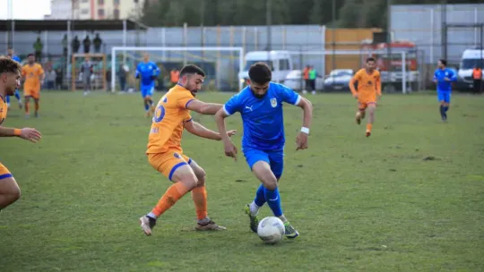 Belediye Derincespor evine mağlup