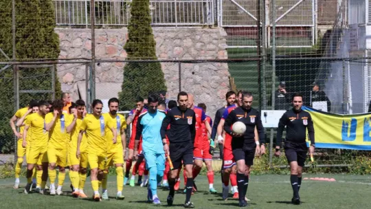 Belediye Derincespor evinde galip: 4-1