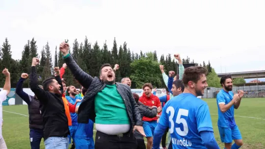 Belediye Derincespor ligde kaldı: 2-1