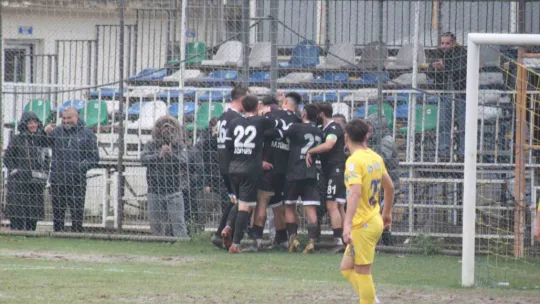 Derincespor evinde galip: 2-1