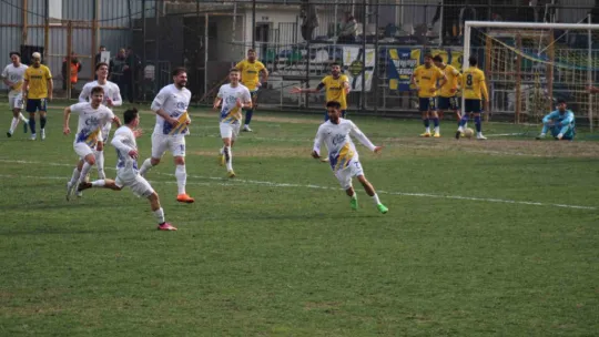 Belediye Derincespor evinde kazandı: 3-2