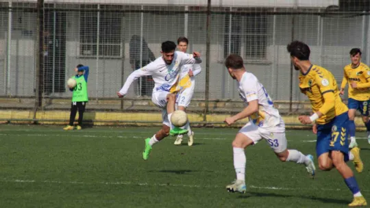 Belediye Derincespor evinde kazandı: 3-2