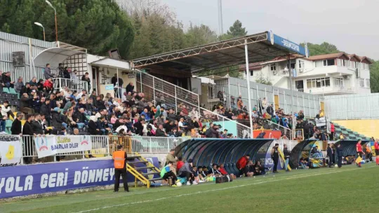 Belediye Derincespor evinde kazandı: 3-2