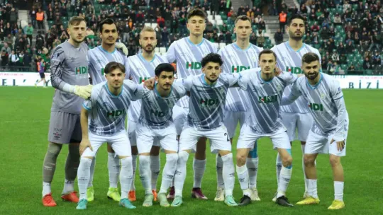 Kocaelispor 1-1 eriyor