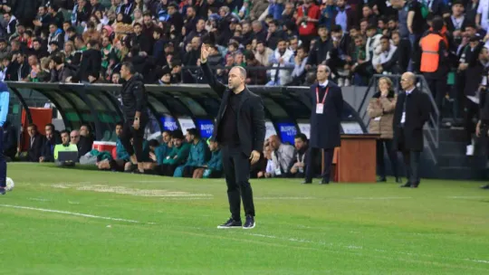 Kocaelispor 1-1 eriyor