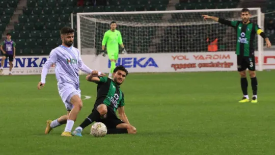 Kocaelispor 1-1 eriyor