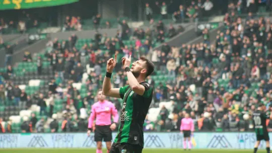 Kocaelispor ezdi geçti: 3-0