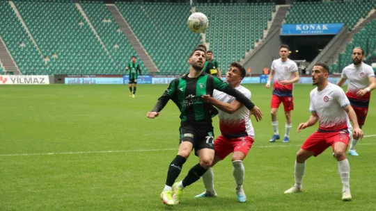 Kocaelispor rakibini kolay geçti: 3 - 0