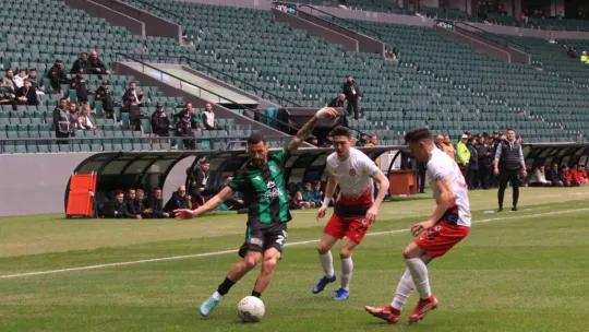 Kocaelispor rakibini kolay geçti: 3 - 0