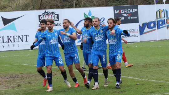 Belediye Derincespor, Edirnespor'u 1-0 mağlup etti