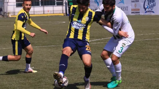Belediye Derincespor yine evinde galip gelemedi: 2-2