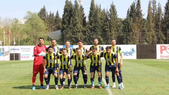 Belediye Derincespor sahasında Ağrı 1970 Spor'u mağlup etti: 3-2