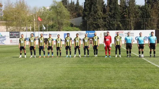 Belediye Derincespor sahasında Ağrı 1970 Spor'u mağlup etti: 3-2