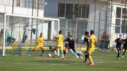 Belediye Derincespor Karşıyaka'yı geçemedi!