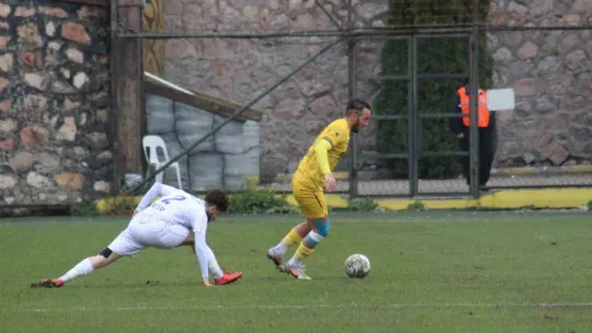 Belediye Derincespor evinde Yomraspor'u mağlup etti