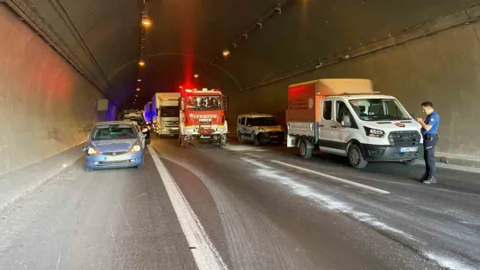 Kocaeli'de ortalık savaş alanına döndü: 15 yaralı