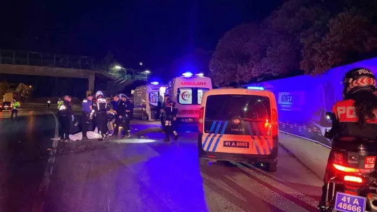 Tırın altında kalarak can veren genç son yolculuğuna uğurlandı