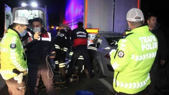 Tırın altında ölüm kalım savaşı