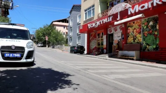 'Tırnakçılık' yöntemi ile kasiyeri saniyeler içinde böyle dolandırdılar!