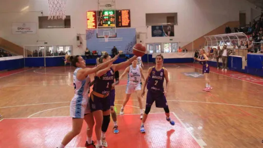 İzmit Belediyespor evinde mağlup oldu